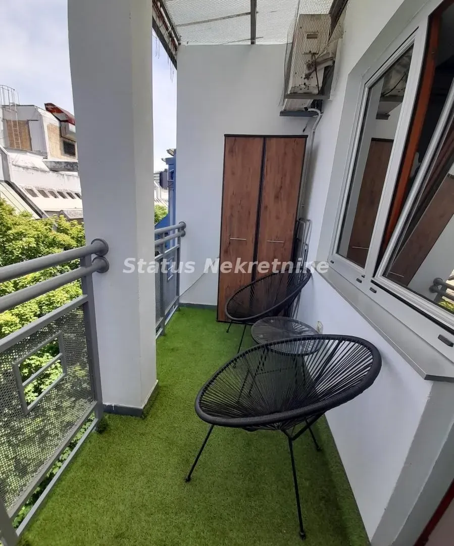 Prodaja, jednosoban stan, 42m², Centar, Novi Sad