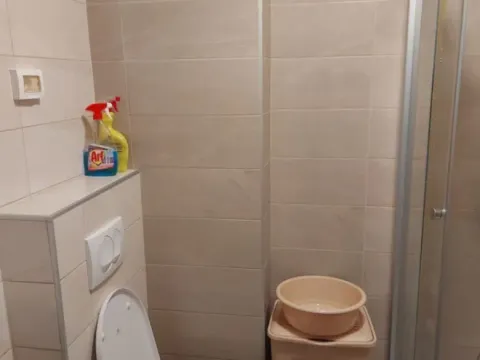 Izdavanje, jednosoban stan, 45m², City Kej, Podgorica - image 10