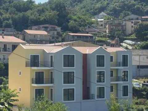 Prodaja, dvosoban stan, 96m², Škaljari, Kotor - image 5