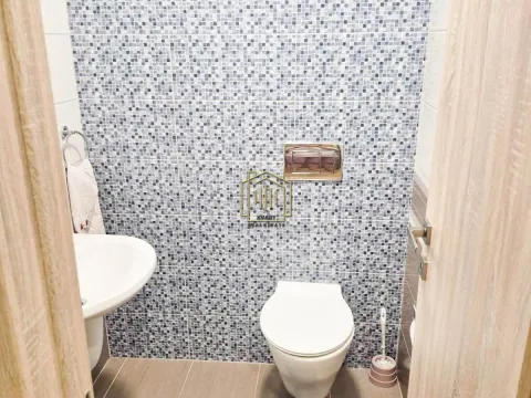 Izdavanje, dvosoban stan, 70m², Zabjelo, Podgorica - image 5