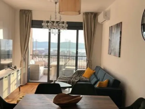 Izdavanje, dvosoban stan, 71m², Mažina, Tivat - image 5