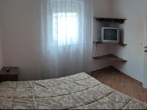 Prodaja, stan, 51m², Bar, Crna Gora - image 2