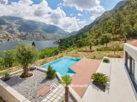 Prodaja, kuća, 373m², Prčanj, Kotor - image 4