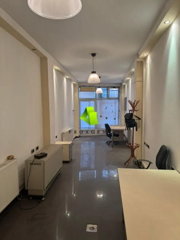 Izdavanje, poslovni prostor, 140m², Medijana, Niš