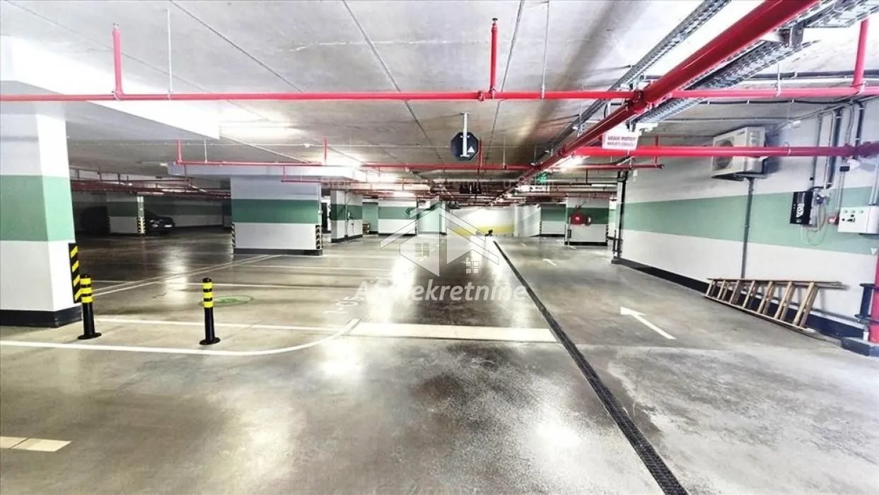 Izdavanje, dvosoban stan, 52m², Banovo Brdo, Beograd
