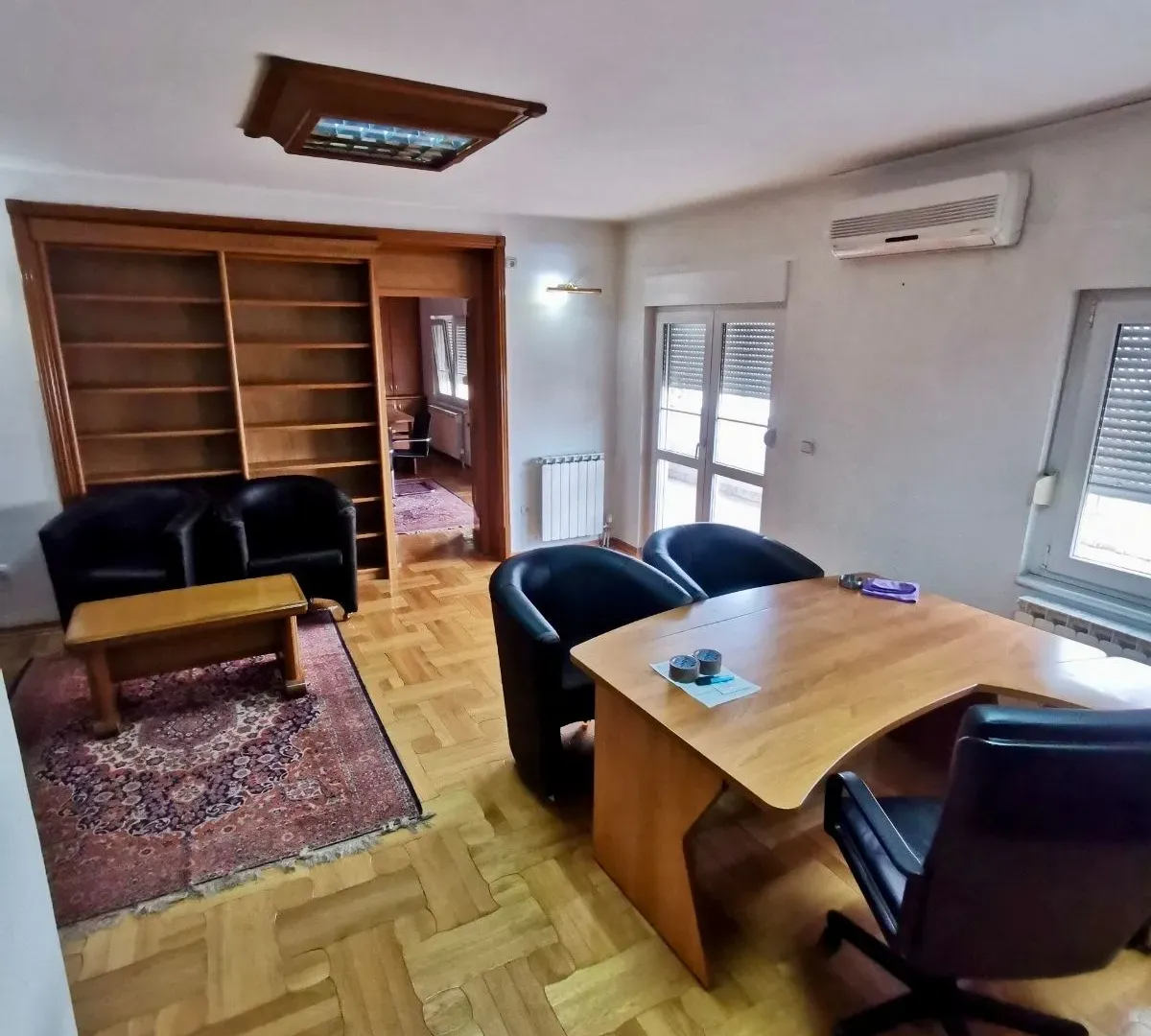 Rent, office space, 150m², Stara Varoš, Podgorica
