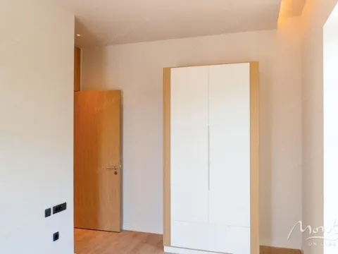 Prodaja, dvosoban stan, 88m², Porto Montenegro, Tivat - image 11