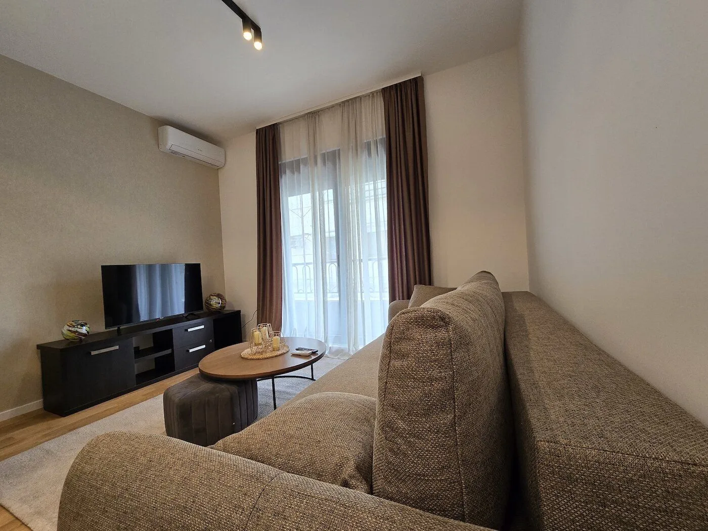 Izdavanje, stan, 26m², Zagorič, Podgorica