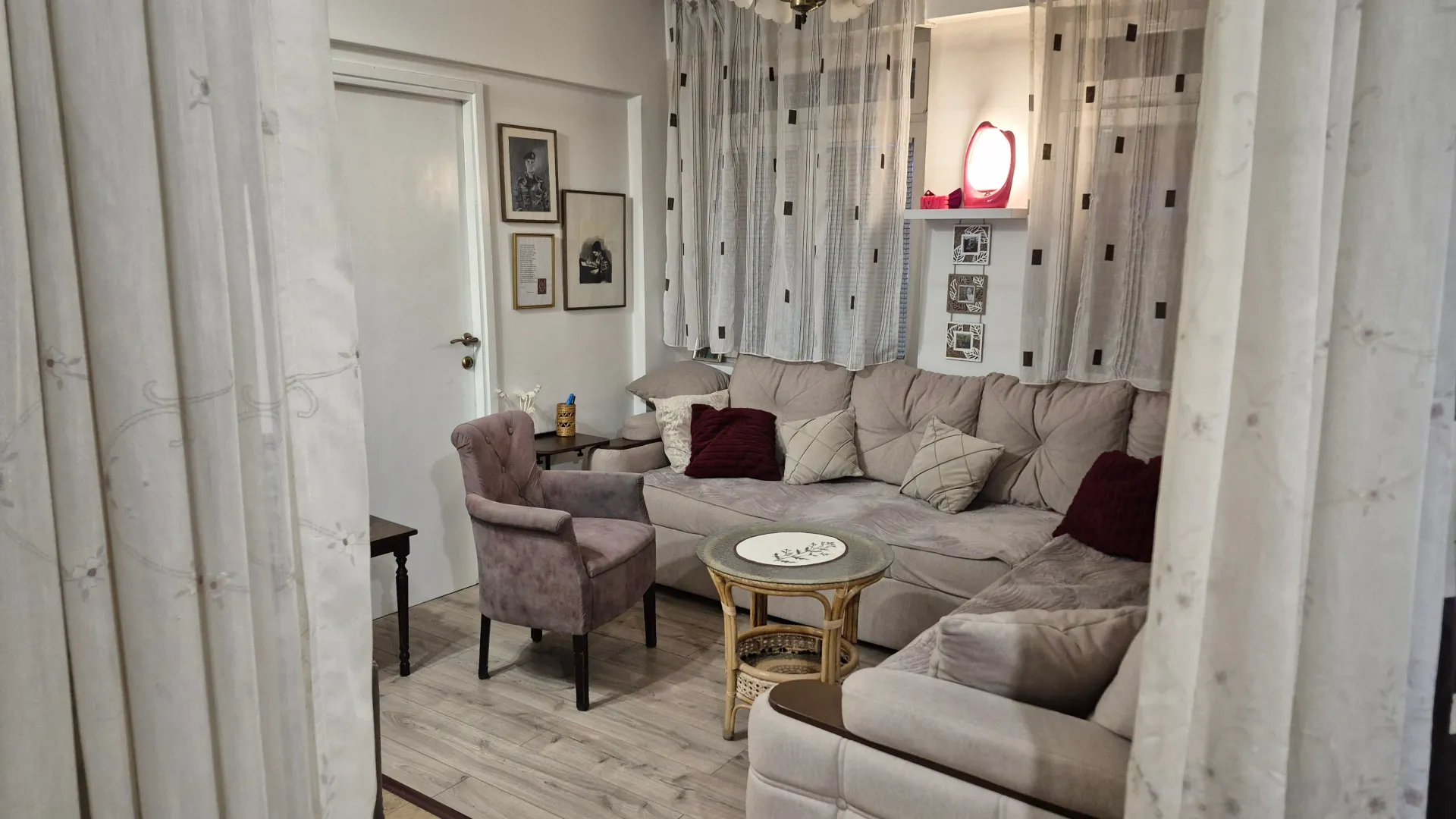 Prodaja, trosoban stan, 95m², Centar, Nikšić