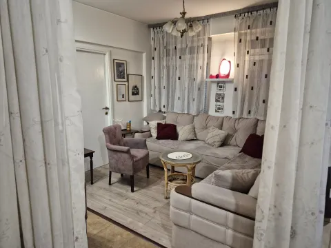Prodaja, trosoban stan, 95m², Centar, Nikšić - image 16