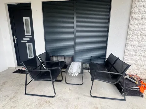 Izdavanje, dvosoban stan, 60m², Marići, Tivat - image 4