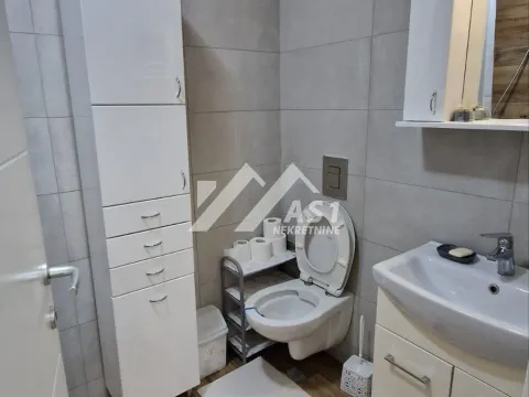 Izdavanje, dvosoban stan, 45m², Sajam, Novi Sad Sve Podlokacije - image 9