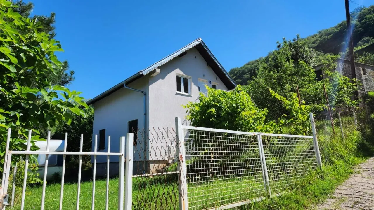 Prodaja, kuća, 92m², Igalo, Herceg Novi