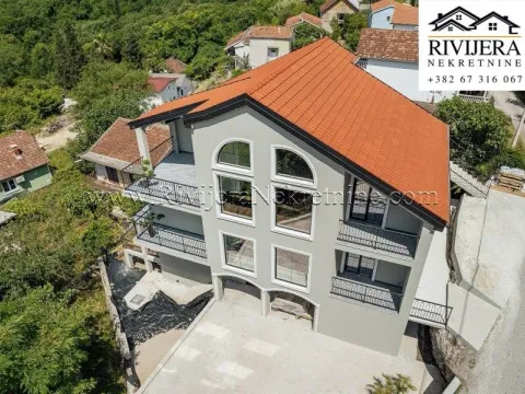 Prodaja, trosoban stan, 122m², Herceg Novi, Crna Gora - image 13