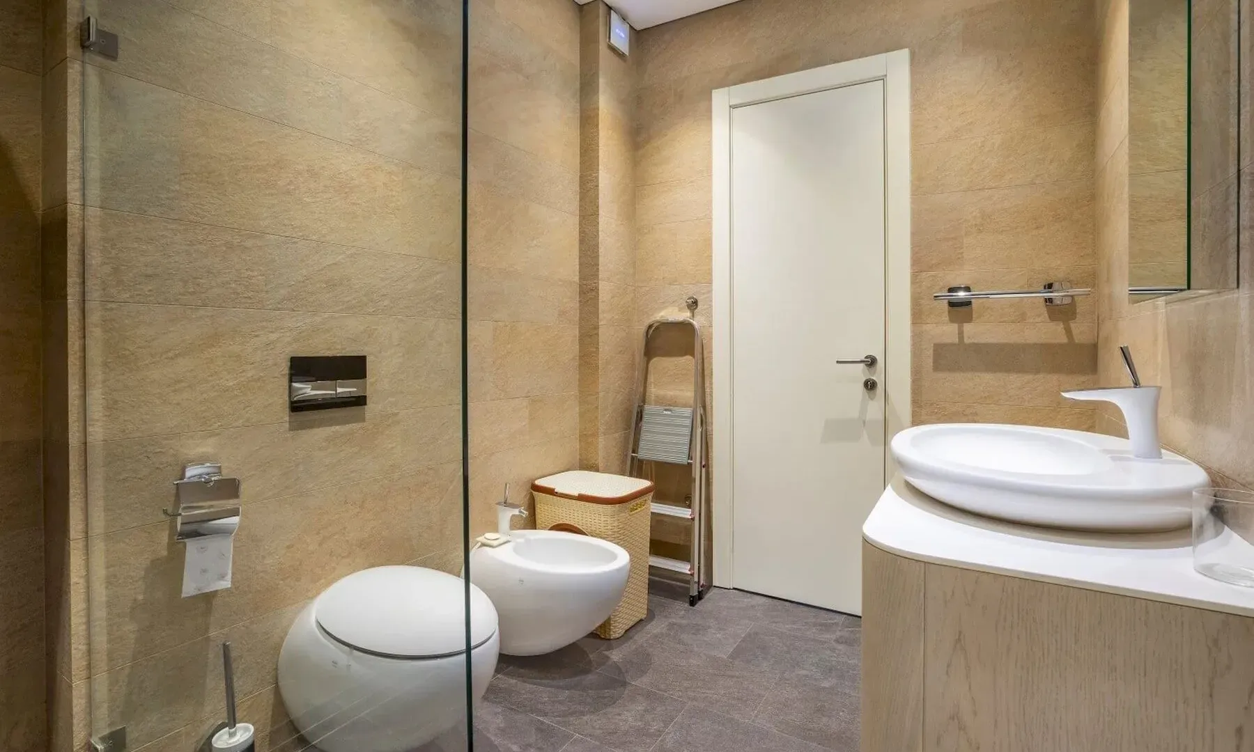 Prodaja, dvosoban stan, 138m², Budva, Crna Gora