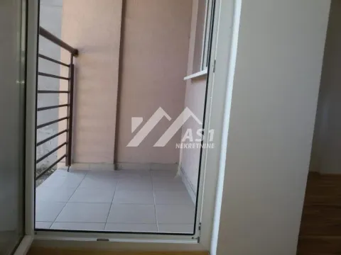 Izdavanje, jednosoban stan, 36m², Bulevar Evrope, Novi Sad Sve Podlokacije - image 9