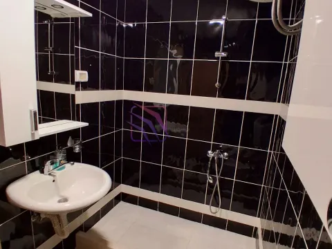 Izdavanje, dvosoban stan, 74m², Pobrežje, Podgorica - image 21