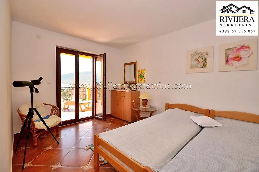 Prodaja, kuća, 260m², Baošići, Herceg Novi