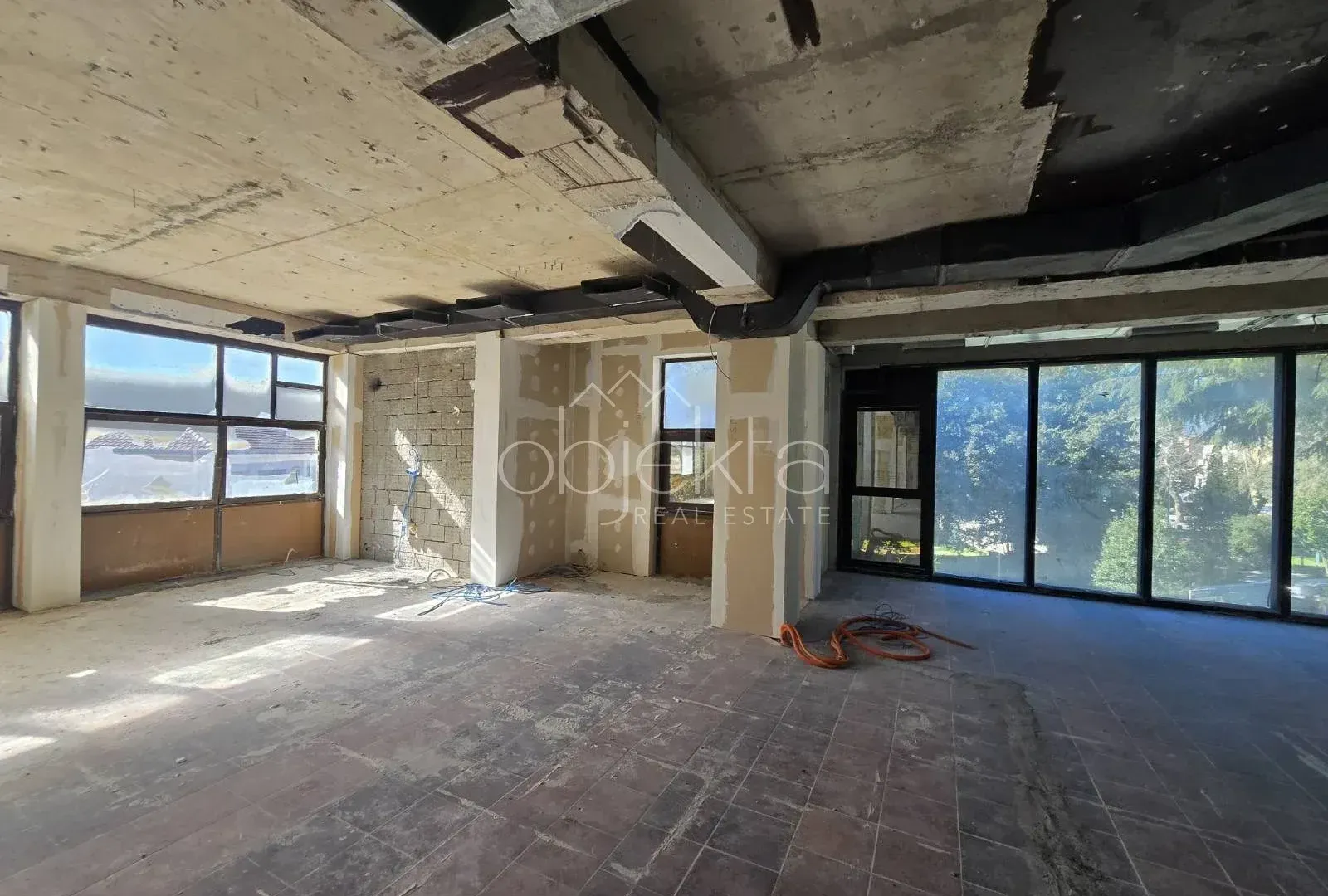 Sale, office space, 340m², Tivat, Crna Gora