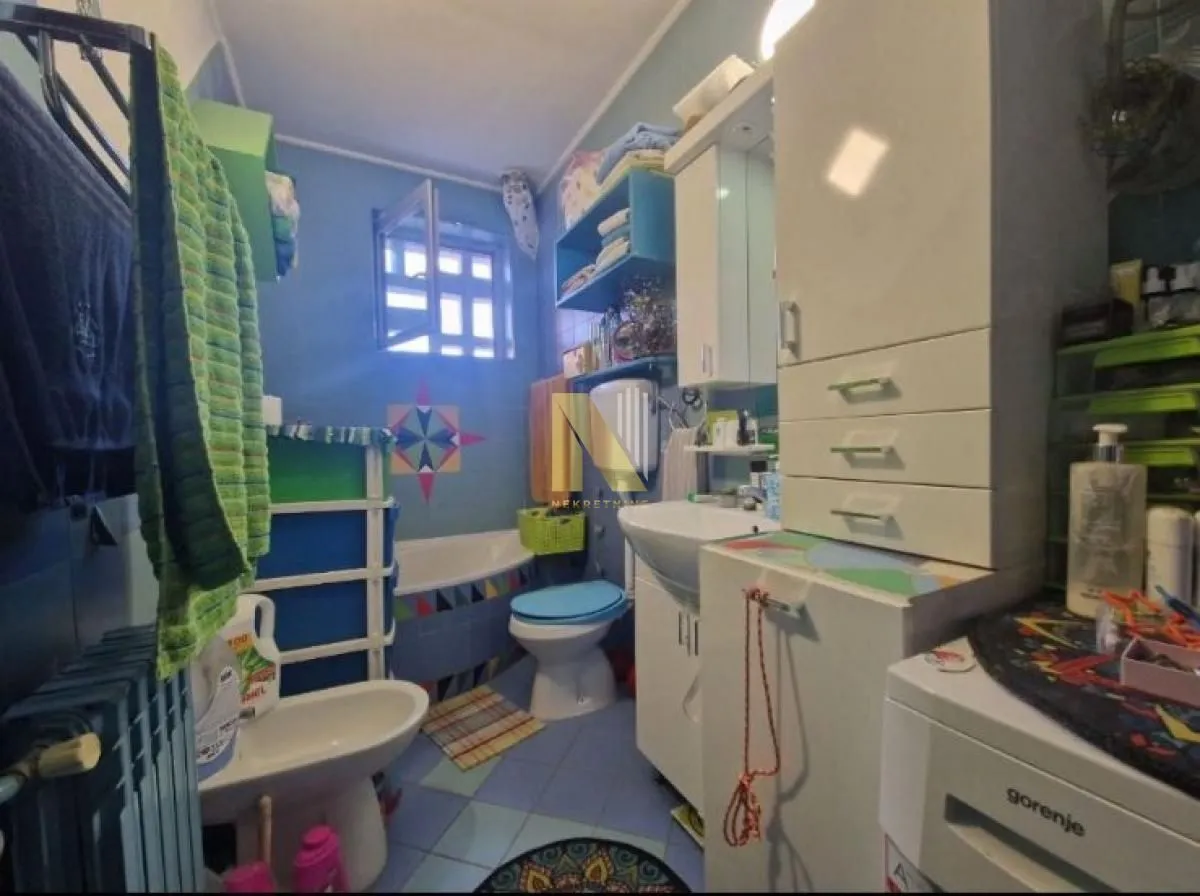 Prodaja, dvosoban stan, 48m², Podbara, Novi Sad Sve Podlokacije