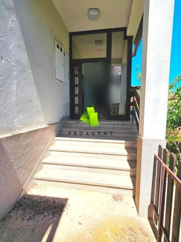 Prodaja, kuća, 270m², Apelovac, Niš
