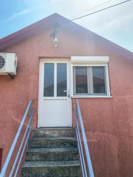 Rent, one bedroom apartment, 45m², Malo Brdo, Podgorica - image 4
