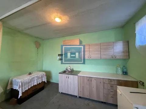 Sale, house, 250m², Crnče, Jagodina - image 14