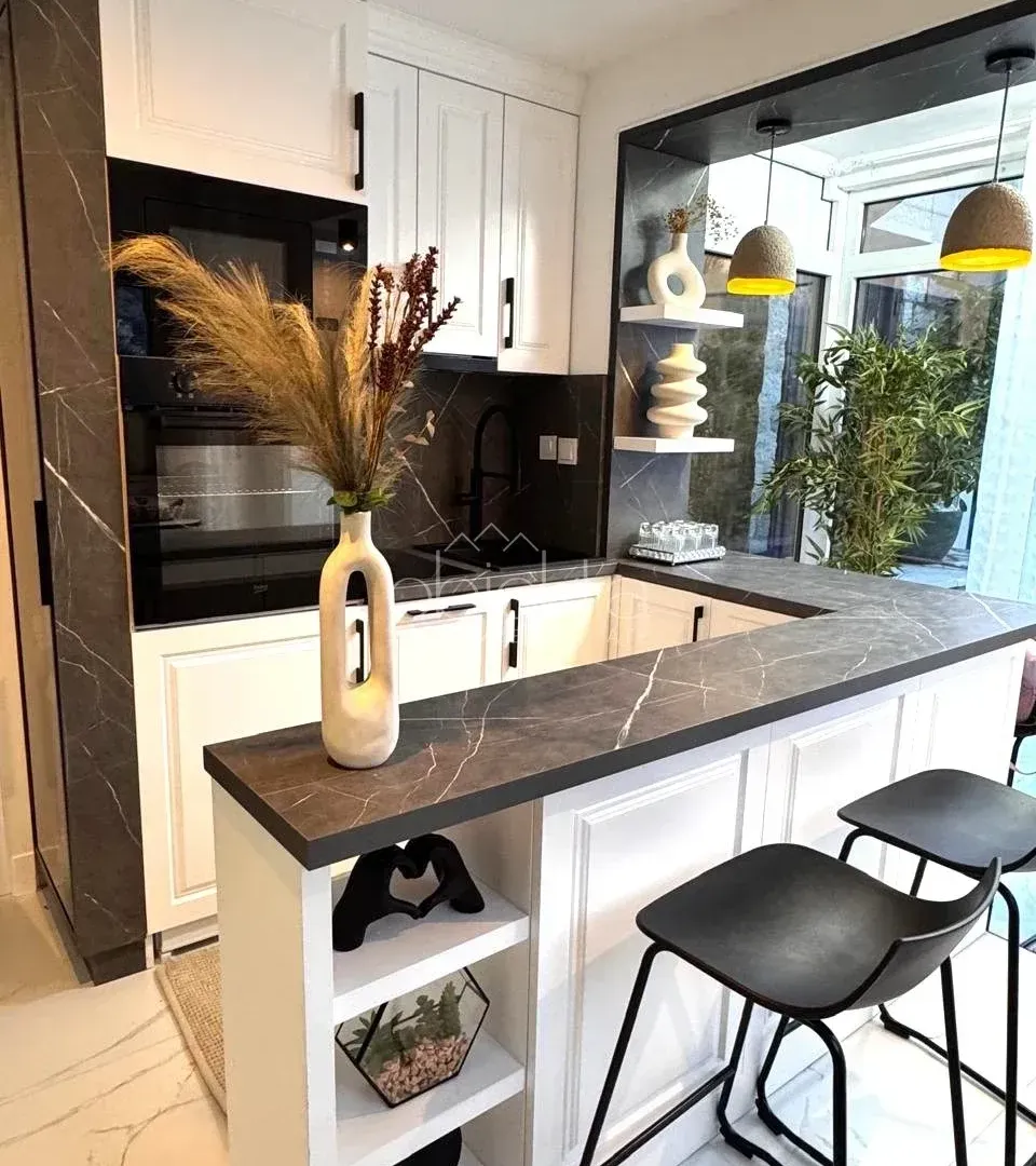 Prodaja, stan, 110m², Kotor, Crna Gora