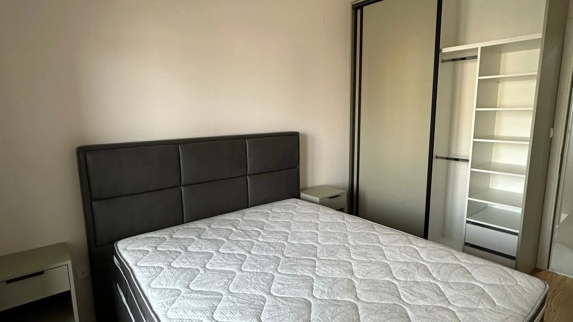 Rent, one bedroom apartment, 49m², Central Point, Podgorica