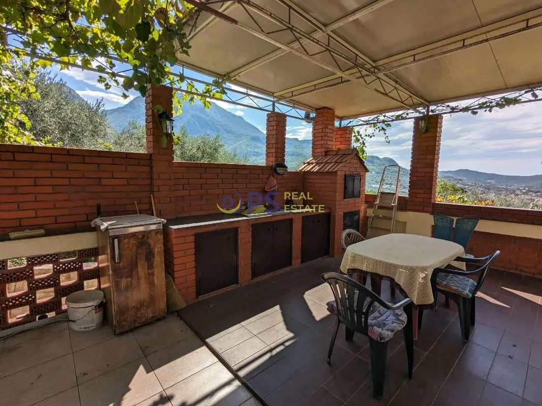 Sale, house, 150m², Bar, Crna Gora
