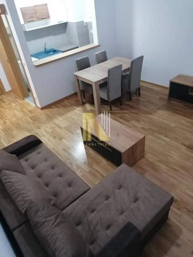 Izdavanje, dvosoban stan, 49m², Jugovićevo, Novi Sad Sve Podlokacije