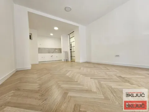 Sale, three bedroom apartment, 75m², Centar, Novi Sad - image 3