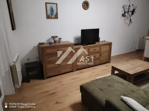Rent, two bedroom apartment, 50m², Bulevar Oslobodjenja, Novi Sad Sve Podlokacije - image 3