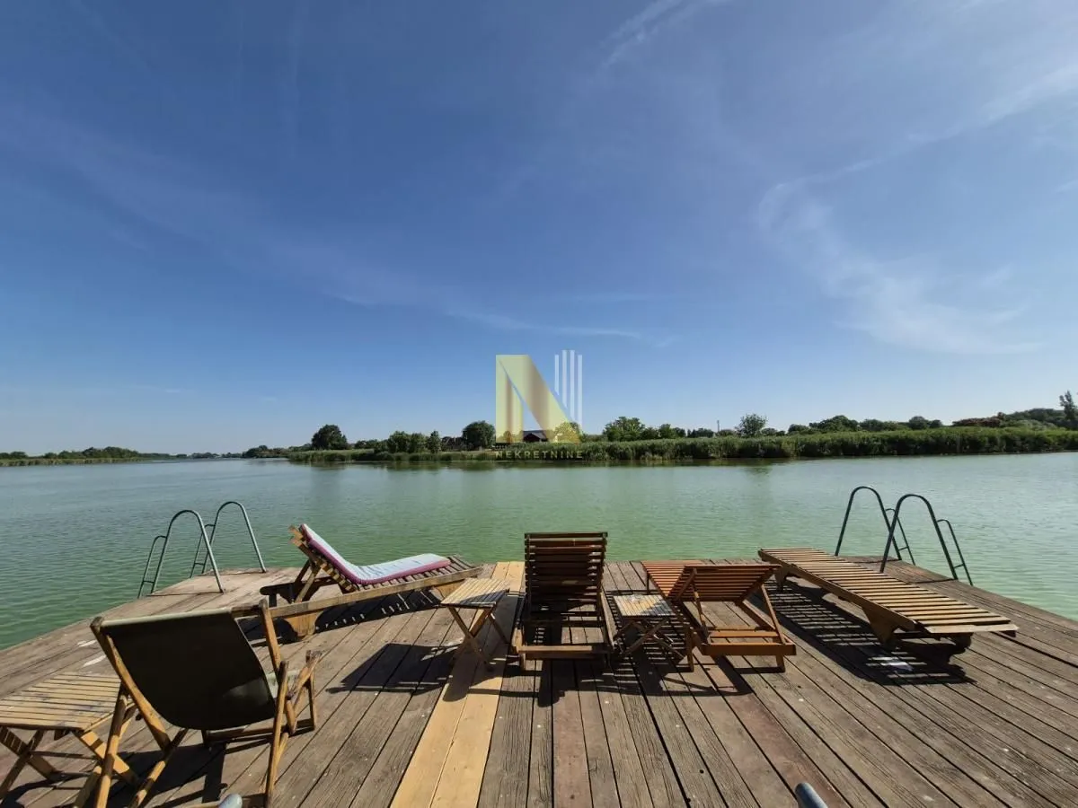 Prodaja, kuća, 230m², Srbobran, Novi Sad