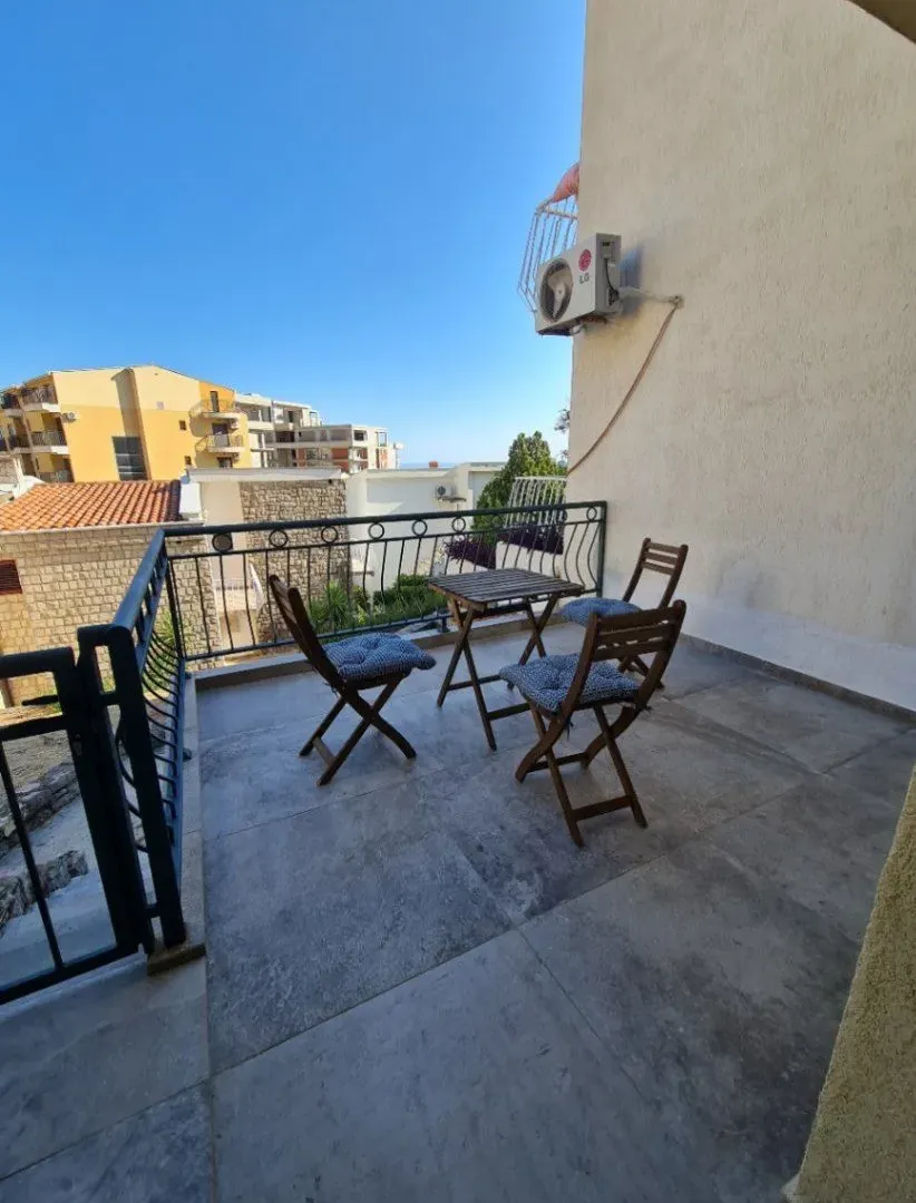 Prodaja, kuća, 105m², Petrovac, Budva