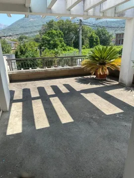 Rent, one bedroom apartment, 70m², Centar, Bar - image 9