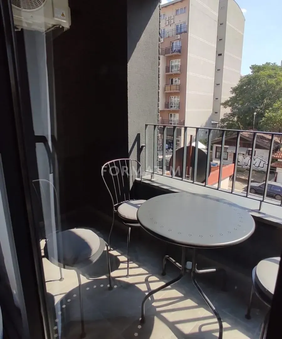 Izdavanje, dvosoban stan, 50m², Vukov Spomenik, Zvezdara Sve Podlokacije