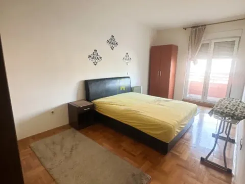Izdavanje, dvosoban stan, 75m², Stari Aerodrom, Podgorica - image 6