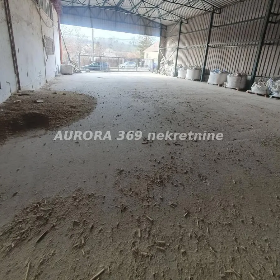 Rent, office space, 1000m², Irig, Srbija
