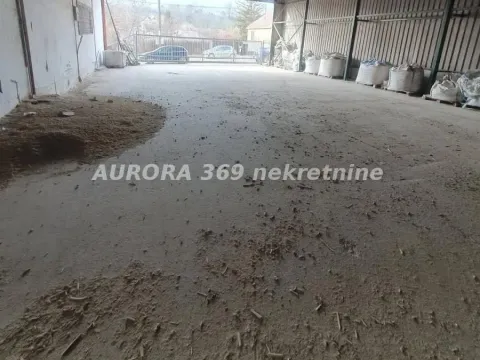 Rent, office space, 1000m², Irig, Srbija - image 2