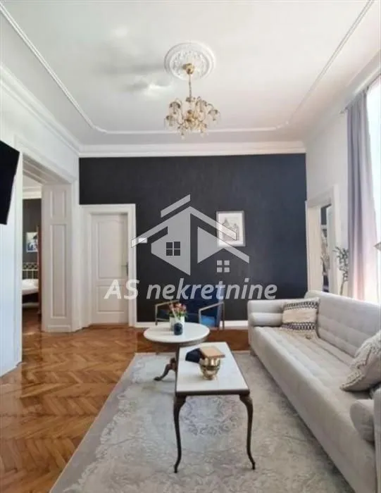 Izdavanje, trosoban stan, 94m², Savski Venac, Beograd