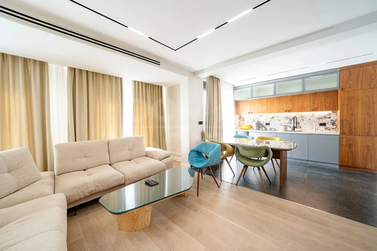 Rent, three bedroom apartment, 120m², Pod Kuk, Tivat