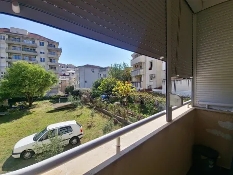 Izdavanje, jednosoban stan, 45m², Budva, Crna Gora - image 19
