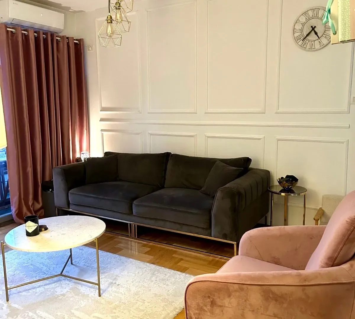 Prodaja, jednosoban stan, 38m², Central Point, Podgorica