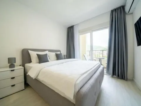 Izdavanje, dvosoban stan, 109m², Budva, Crna Gora - image 7