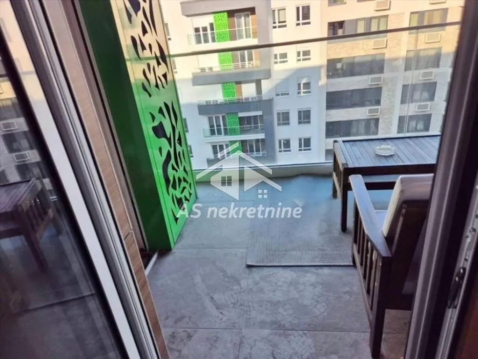 Rent, four bedroom apartment, 100m², Novi Beograd Blok 65, Novi Beograd Sve Podlokacije