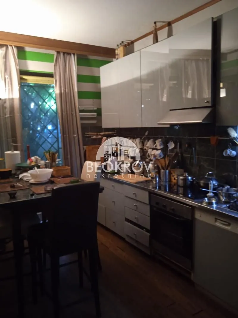 Sale, house, 400m², Kaludjerica, Grocka