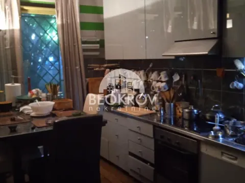 Prodaja, kuća, 400m², Kaludjerica, Grocka - image 4