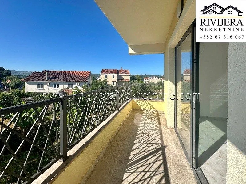 Prodaja, jednosoban stan, 49m², Tivat, Crna Gora