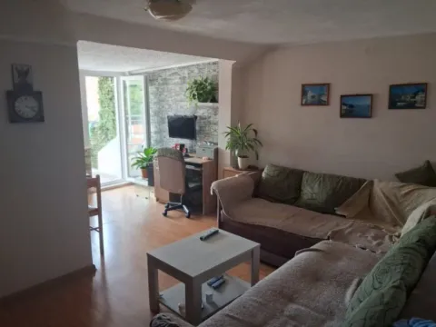 Sale, one bedroom apartment, 59m², Bečići, Budva - image 5